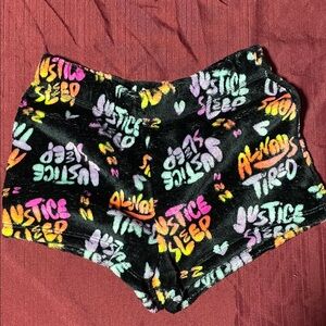 Justice Black and Purple Fleece sleep Shorts
⭐️2 for 13⭐️